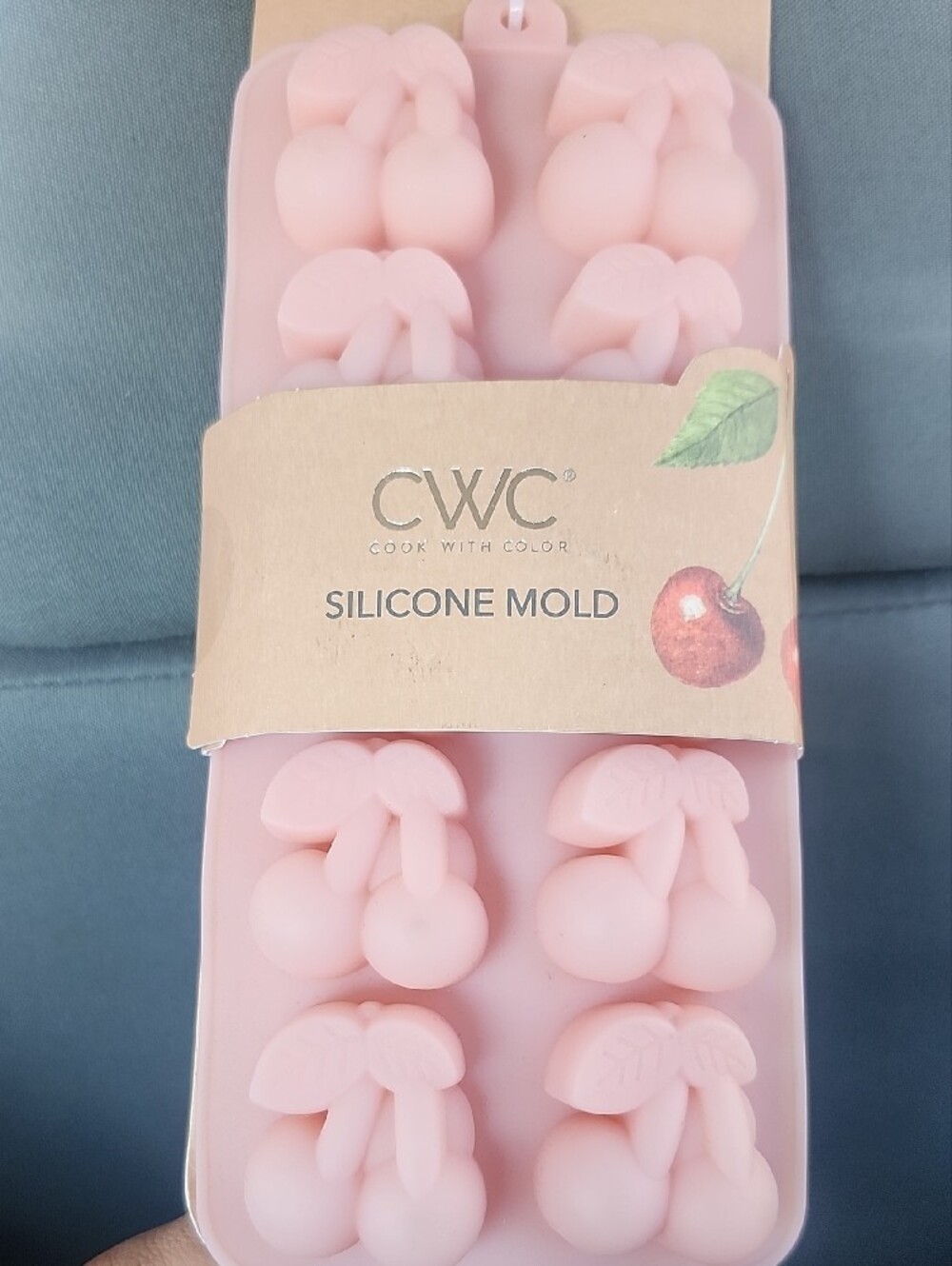 CWC Silicone Cherry Mold - Soft Pink - Picture 2 of 3